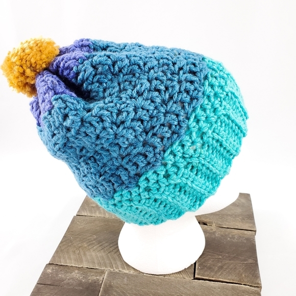 Handmade • Mommy & Me Hat set - Picture 3 of 8